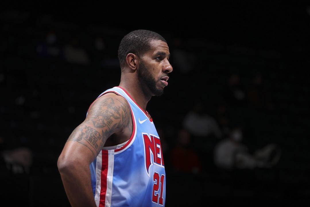 人离别时显 人离别时显