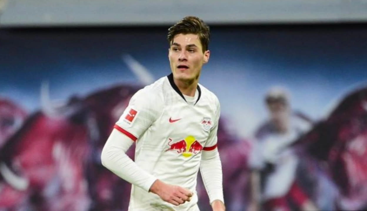 他的家族企 他的家族企