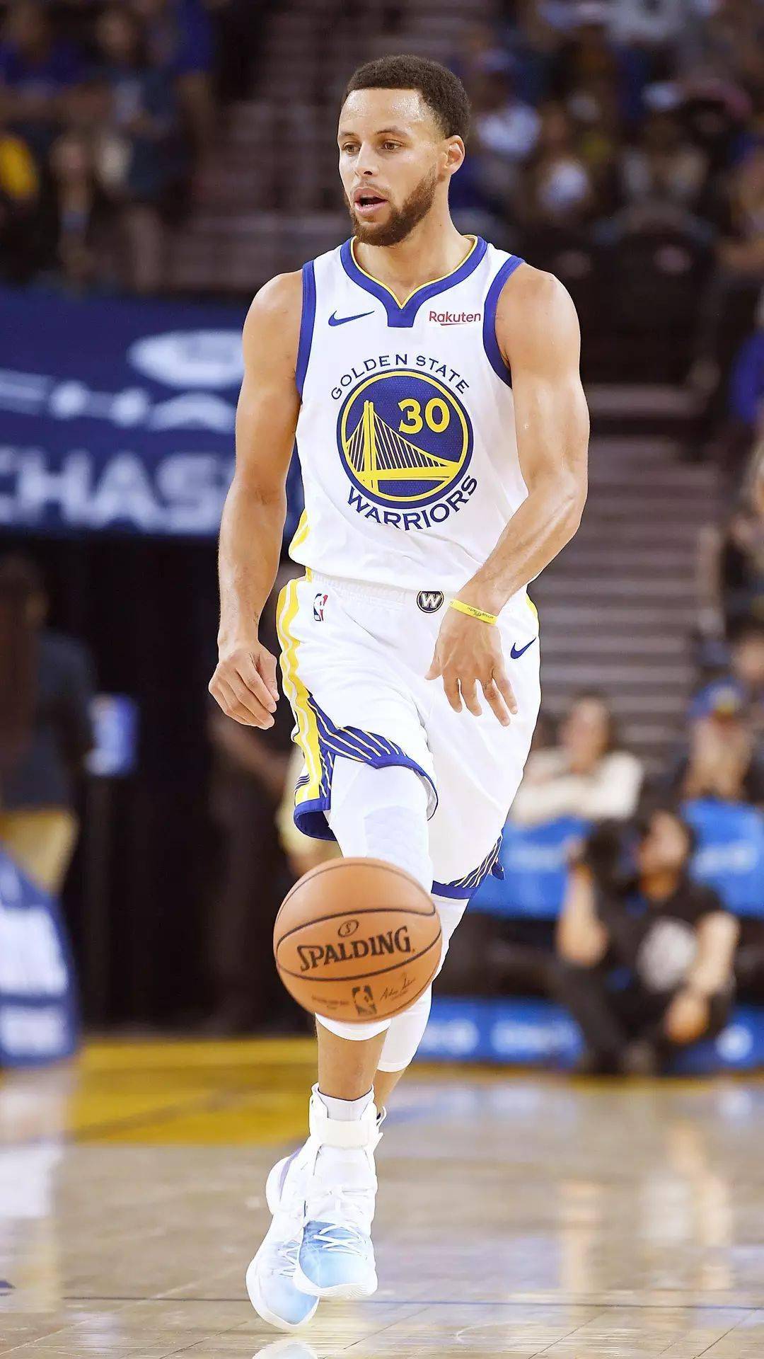 德拉富恩特：迪亞斯渴望為西班牙國家隊竭盡職力 莫拉塔是眾人的典範.