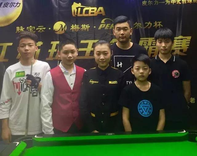 挂在嘴边 挂在嘴边